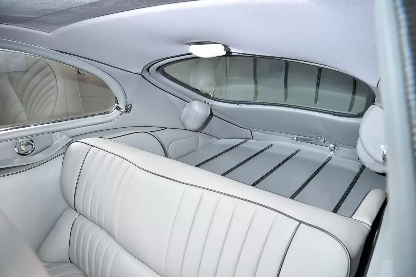 Interior and back seat of Jaguar E Type S1½ 2+2 1967