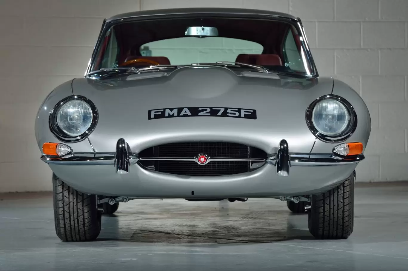 Silver Jaguar E Type S1 4.2 1967