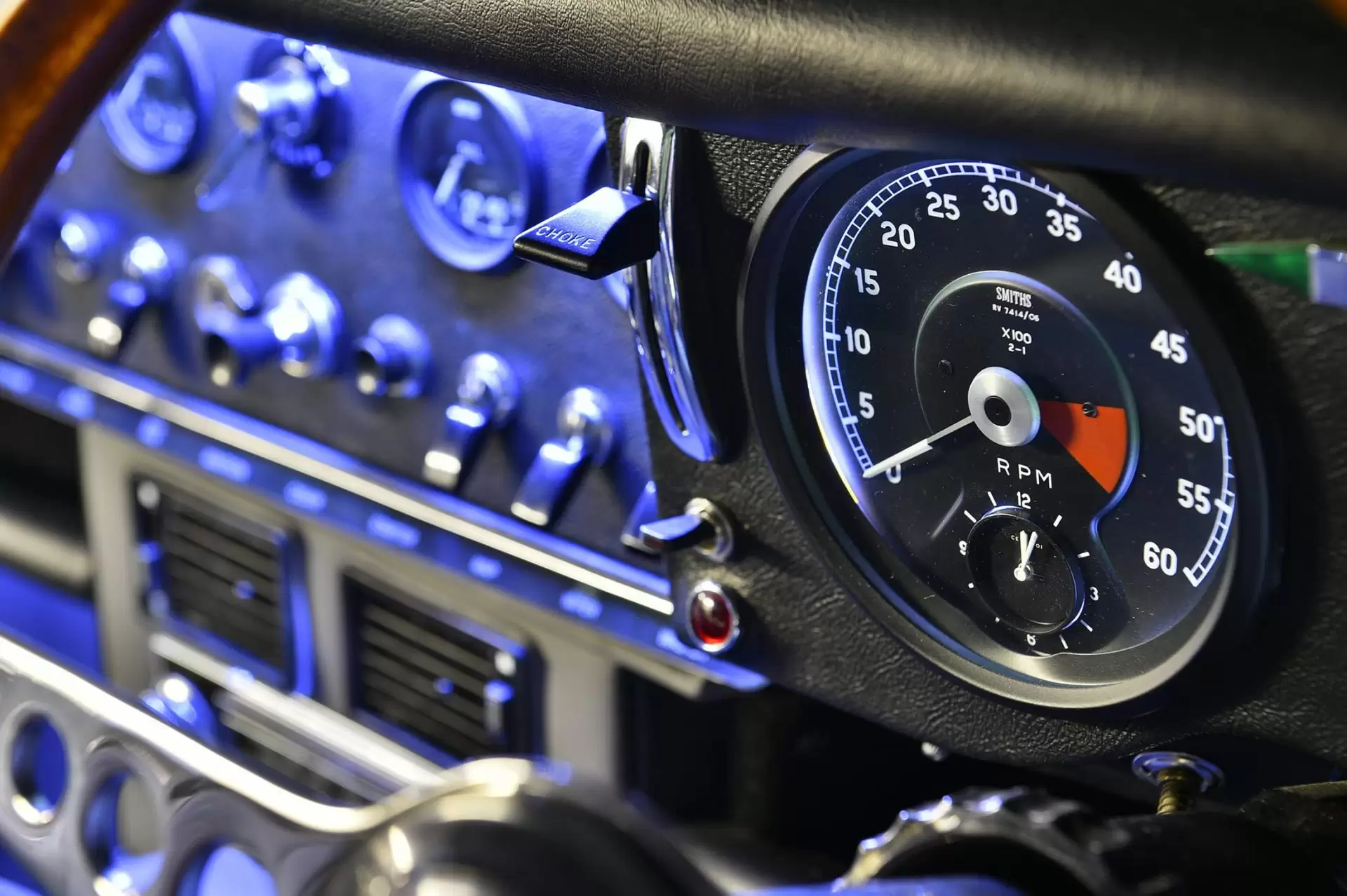 LED lighting on dashboard and dials of Jaguar E Type